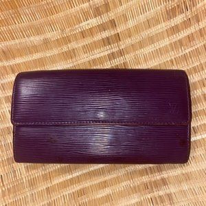 Louis Vuitton Epi Portefeuille Sarah Long Wallet